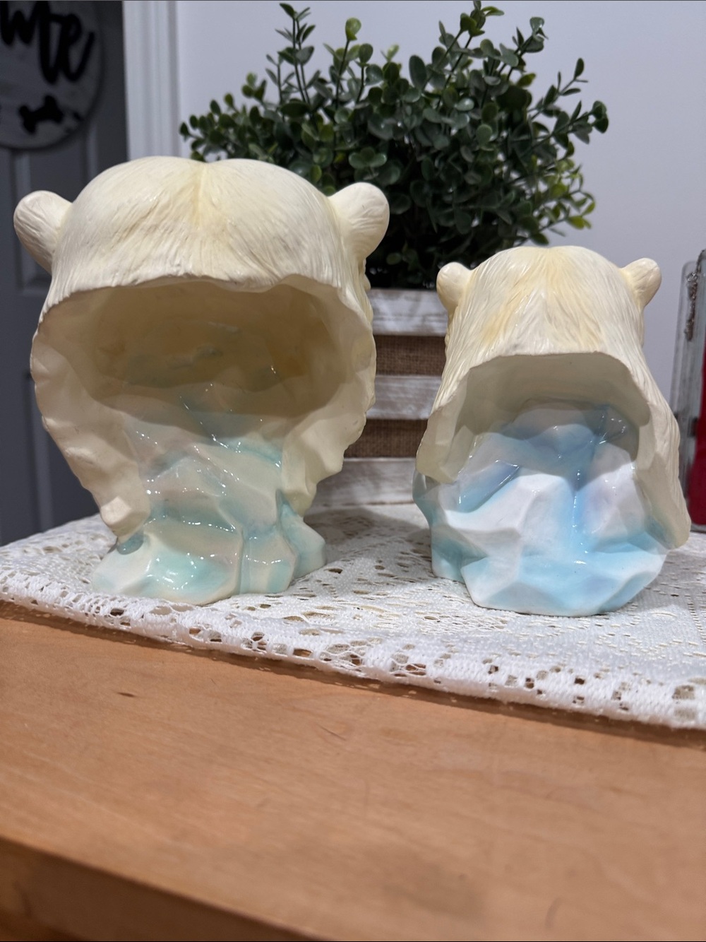 RESERVED NOT FOR SALE Polar Bear Large Figurine VTG EUC RESERVED - Picture 12 of 12